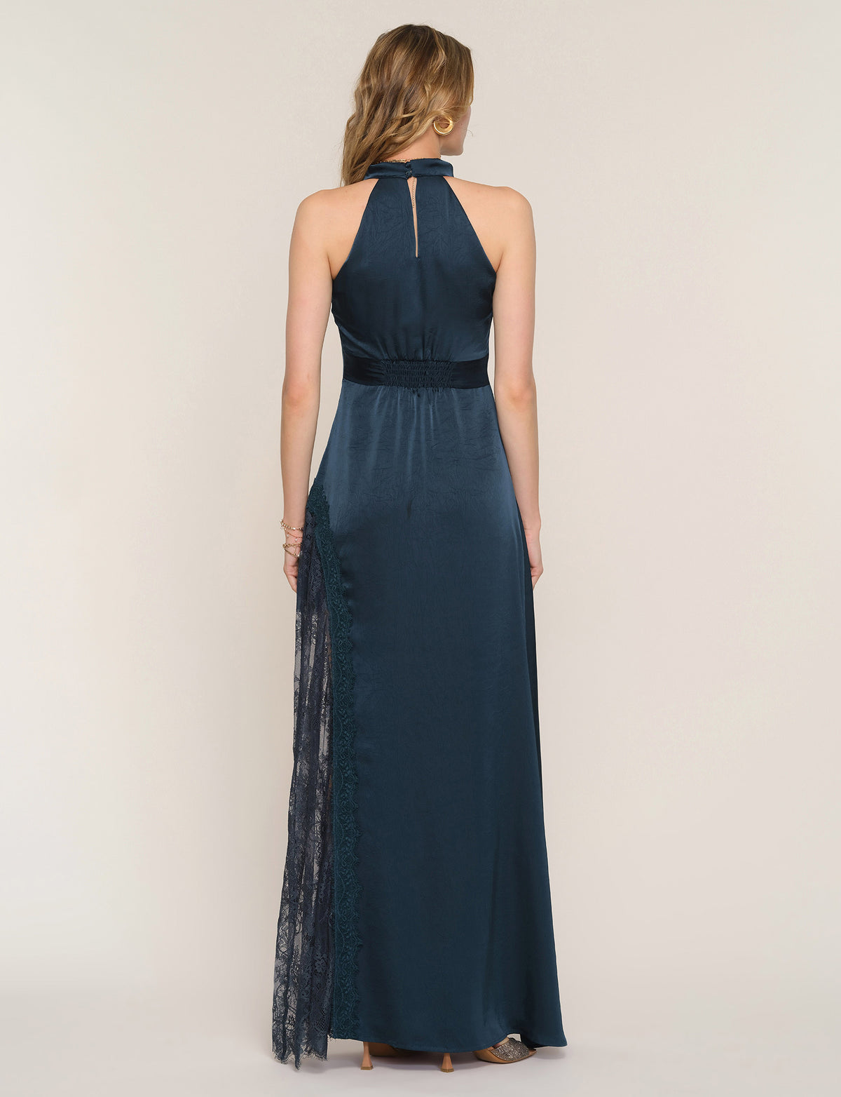beckinsale dress