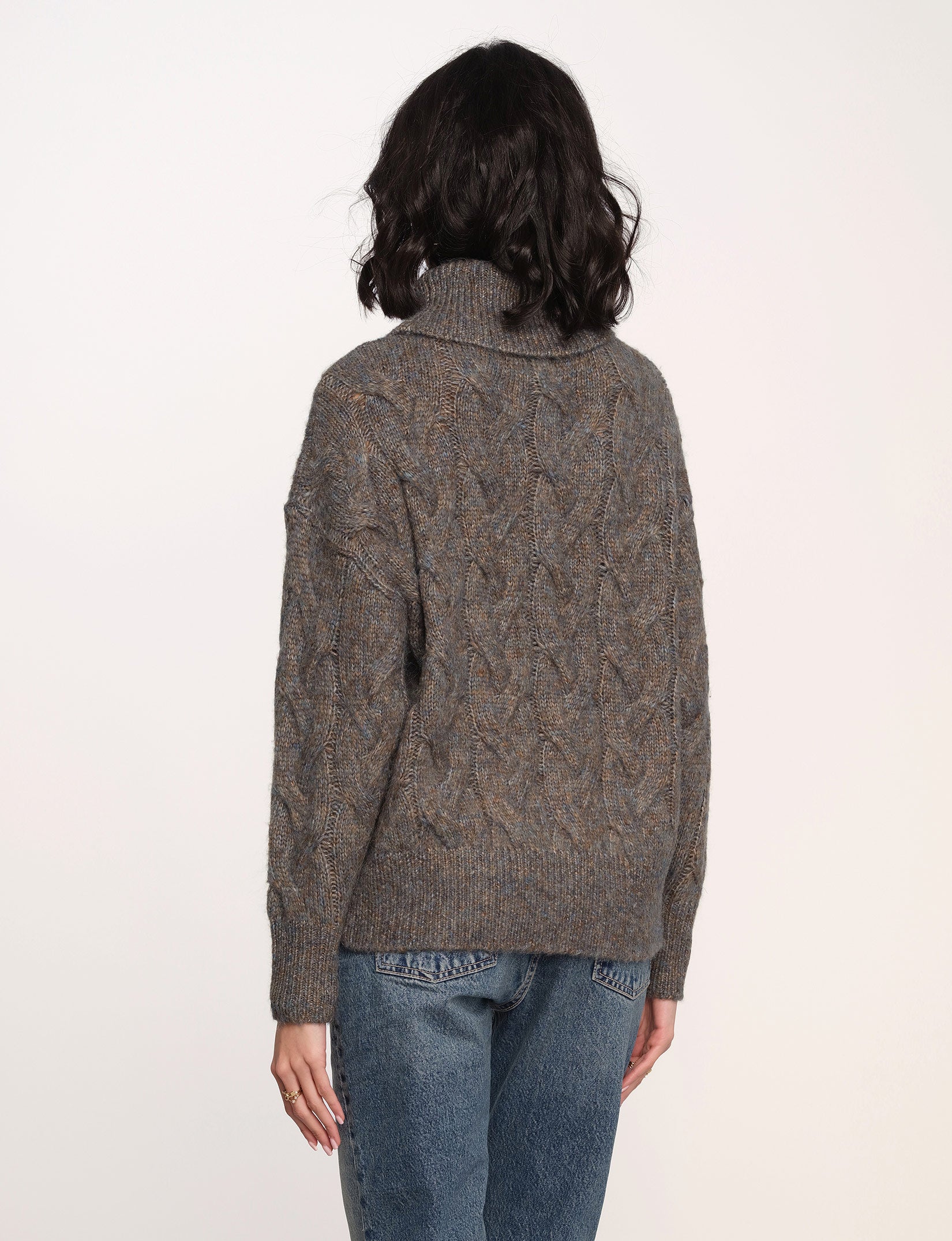 maris sweater