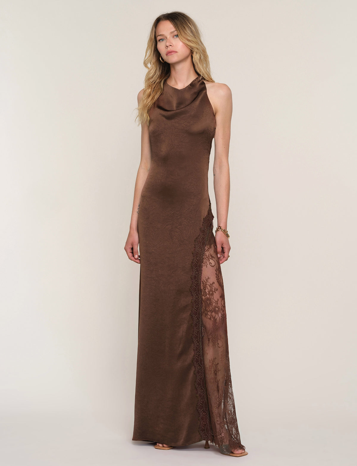 beckinsale dress
