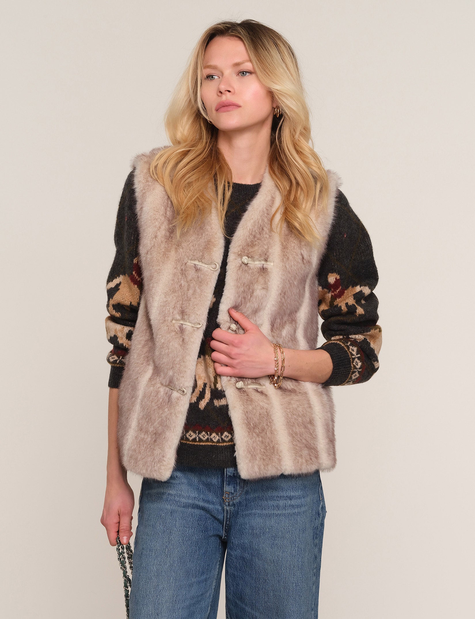 zamata vest