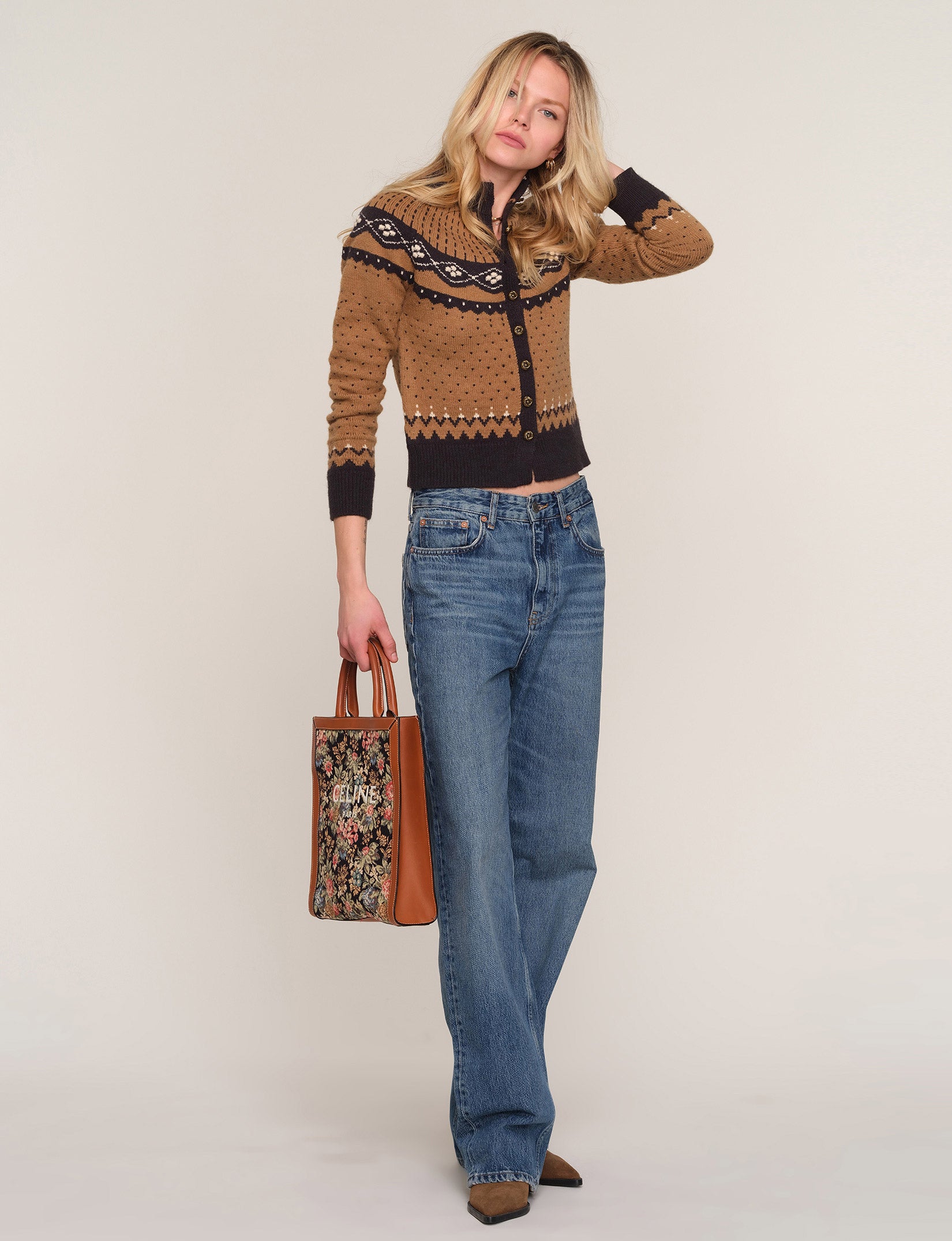 joya cardi