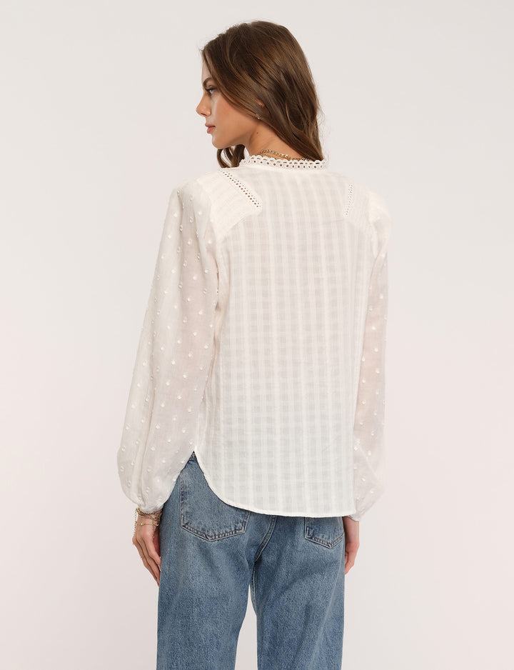 Sora Top