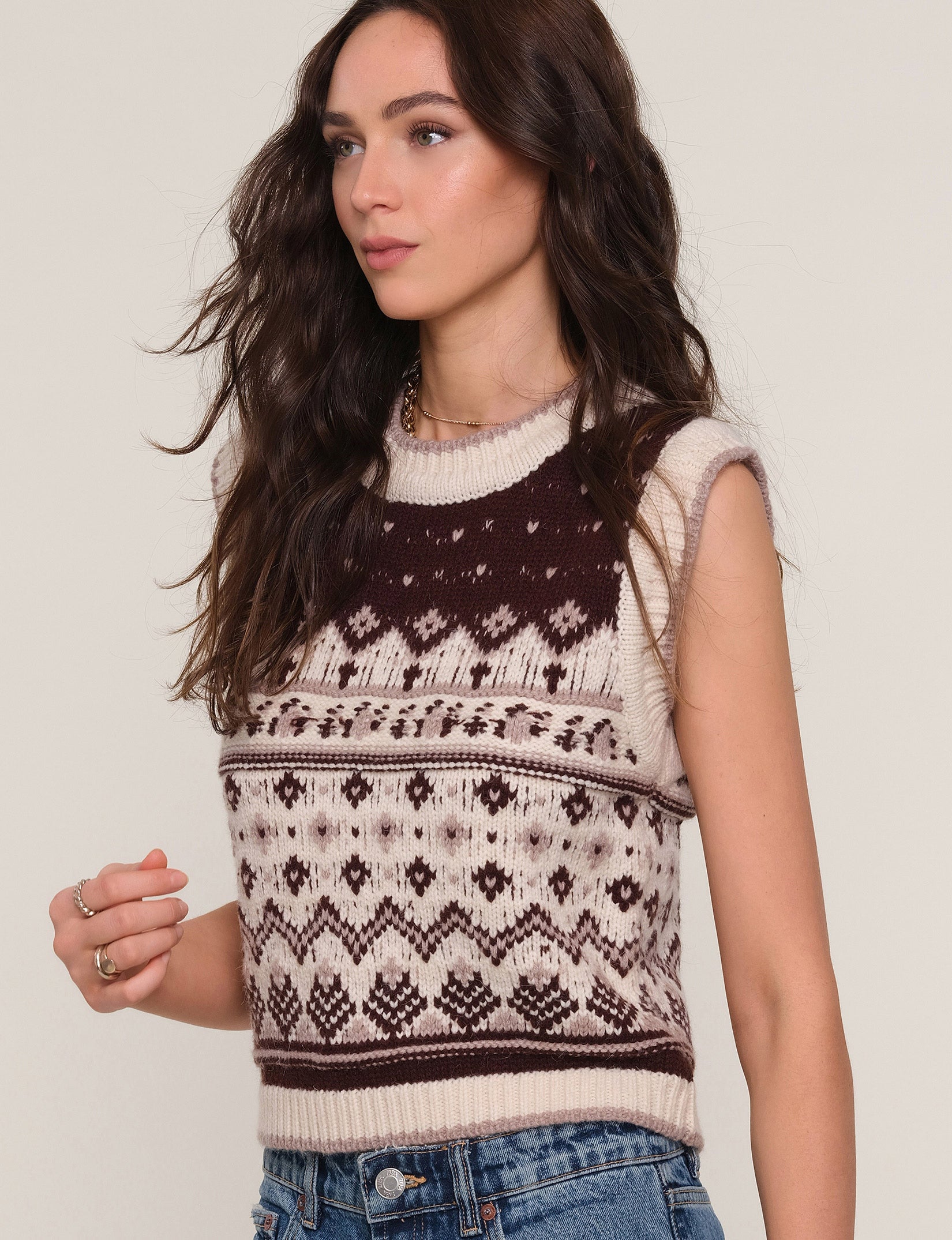 vivi vest
