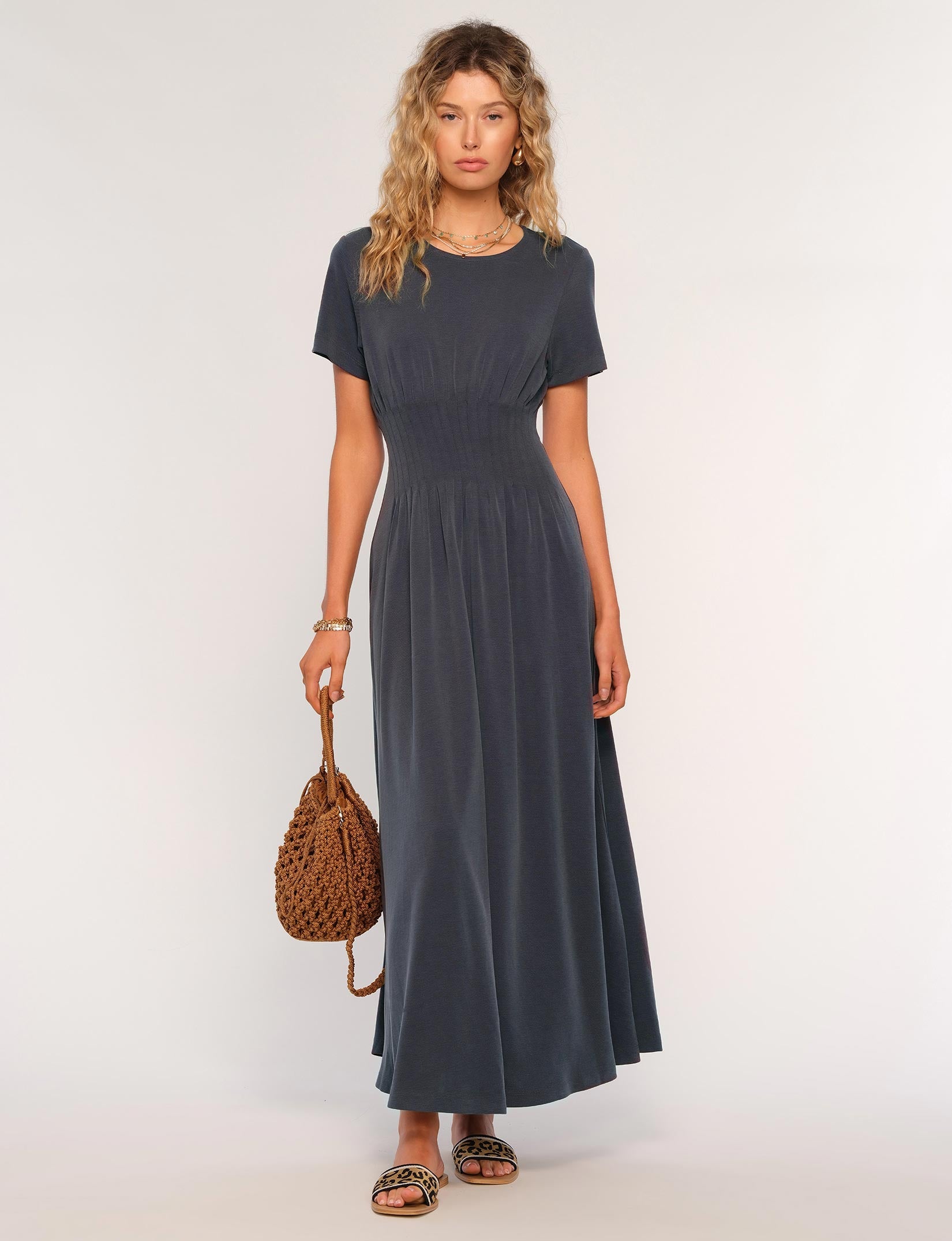 sandwashed jersey maxi dress Amazon.com: Good American Women's Sandwashed Jersey Twist Shoulder Maxi Dress, Black001, 3X : Clothing, Shoes & Jewelry