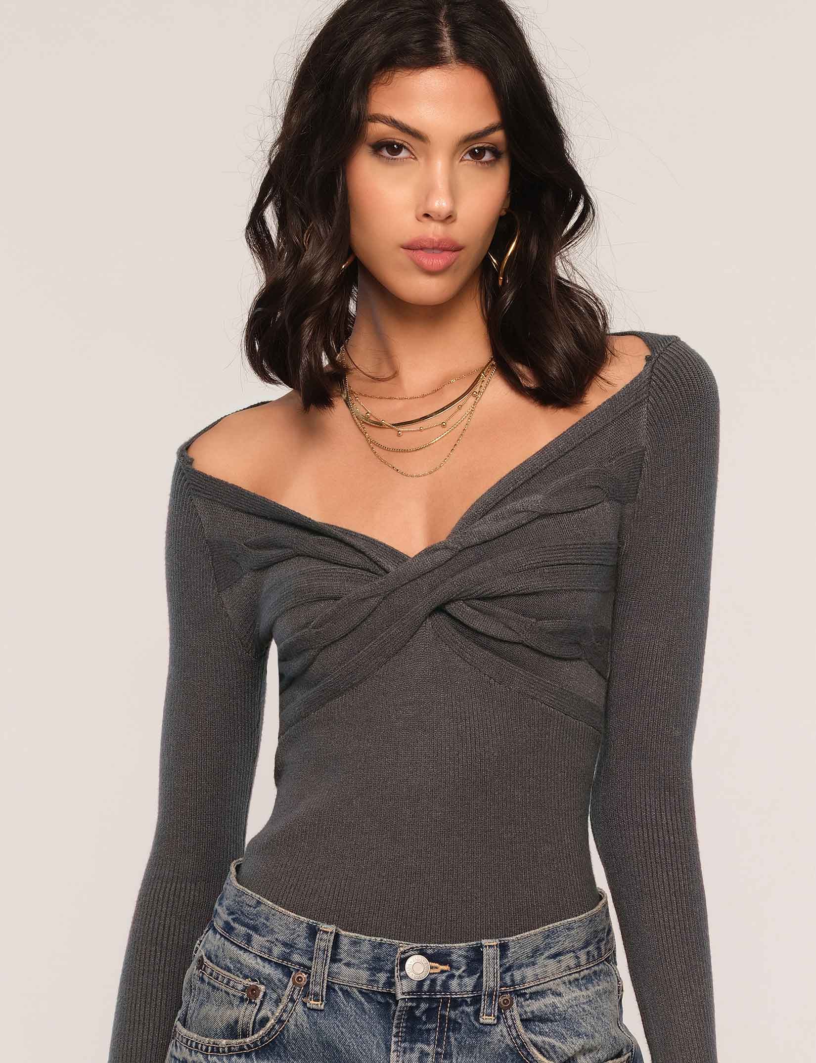 marina top