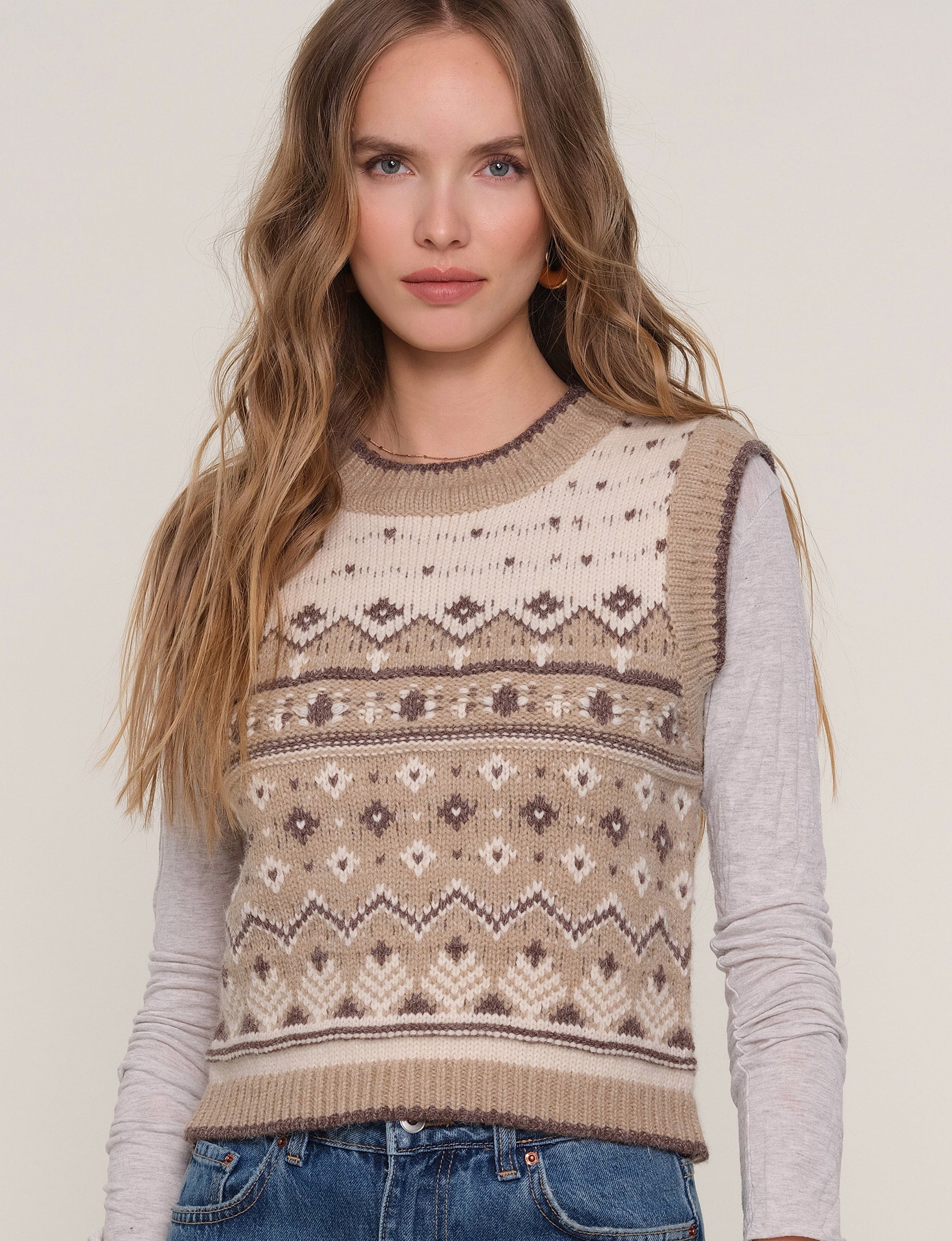 vivi vest