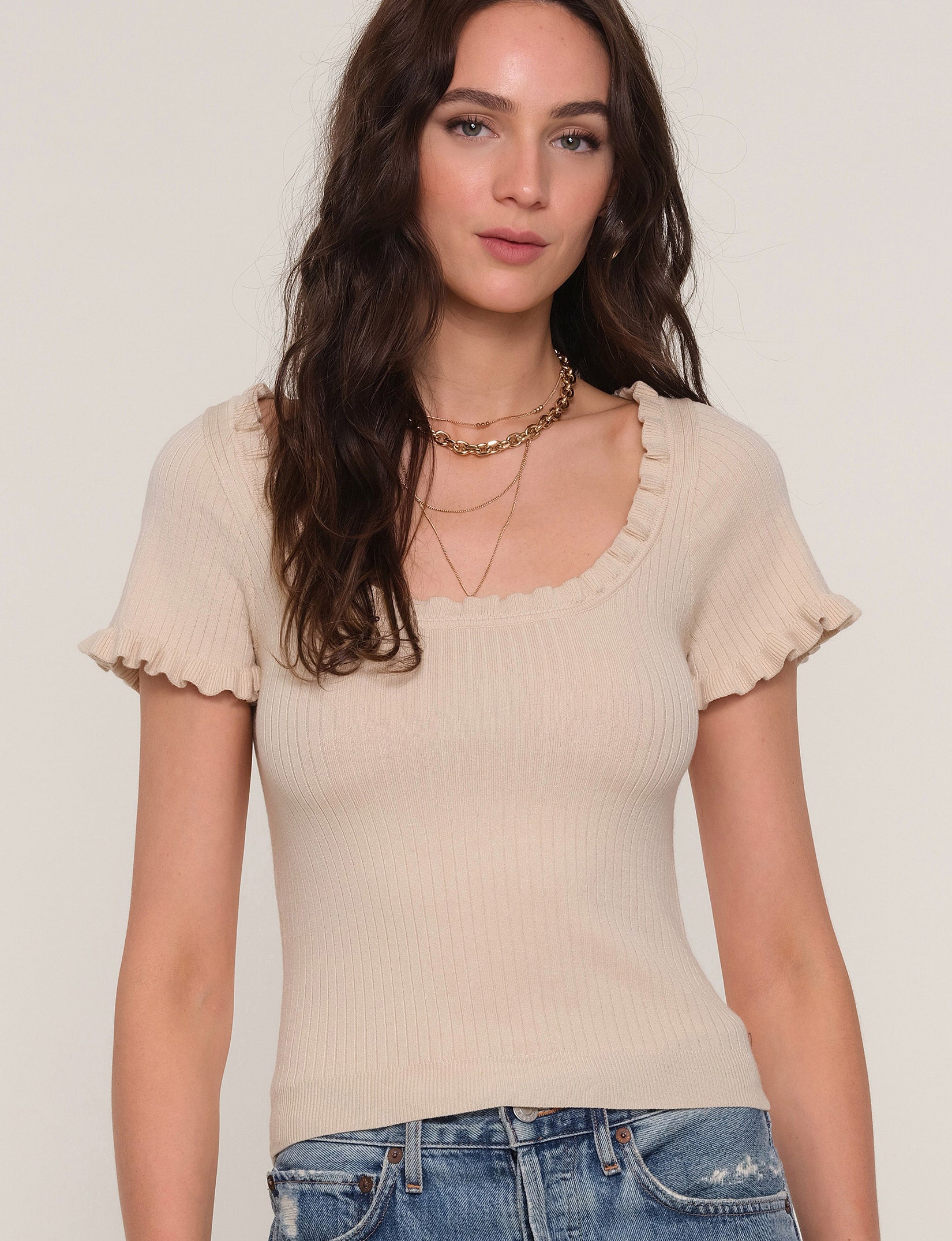 sathia top