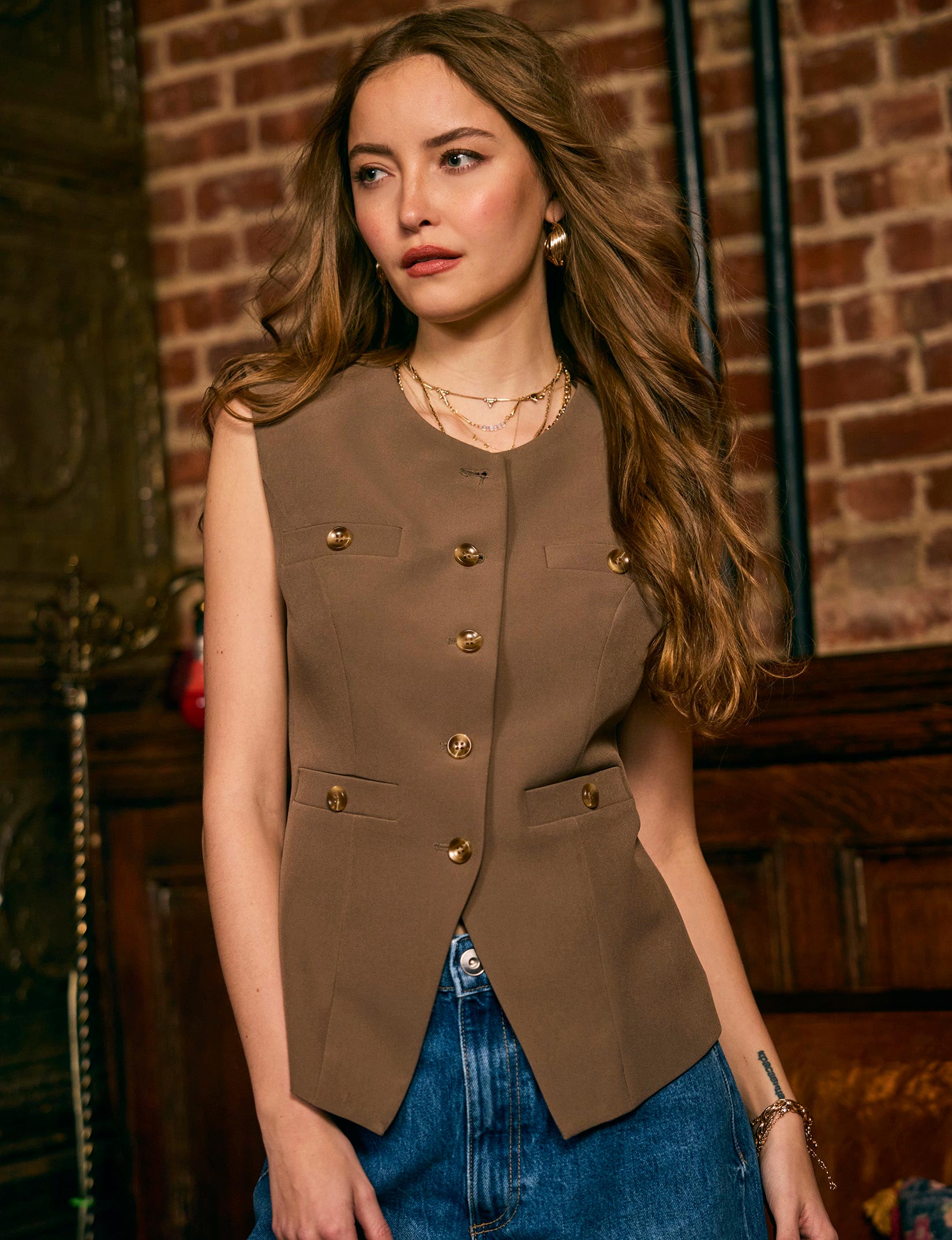 roxanna vest