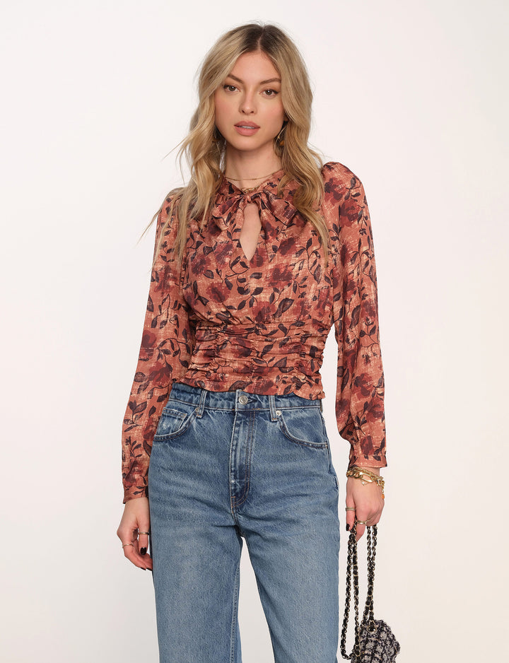 lindy top