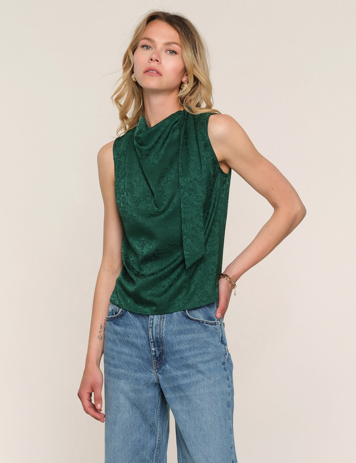 nara top