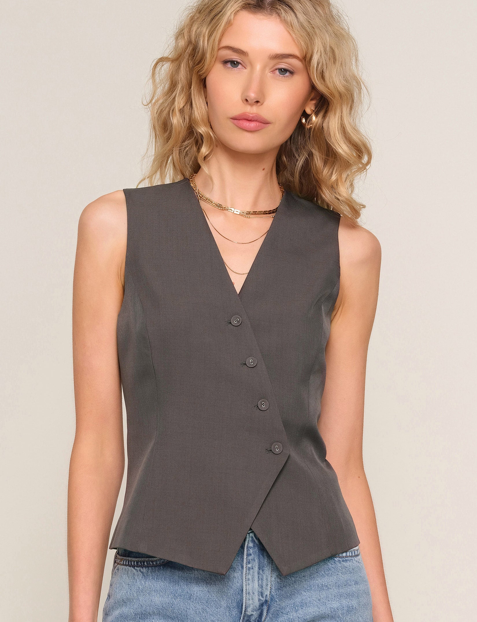 bandie vest