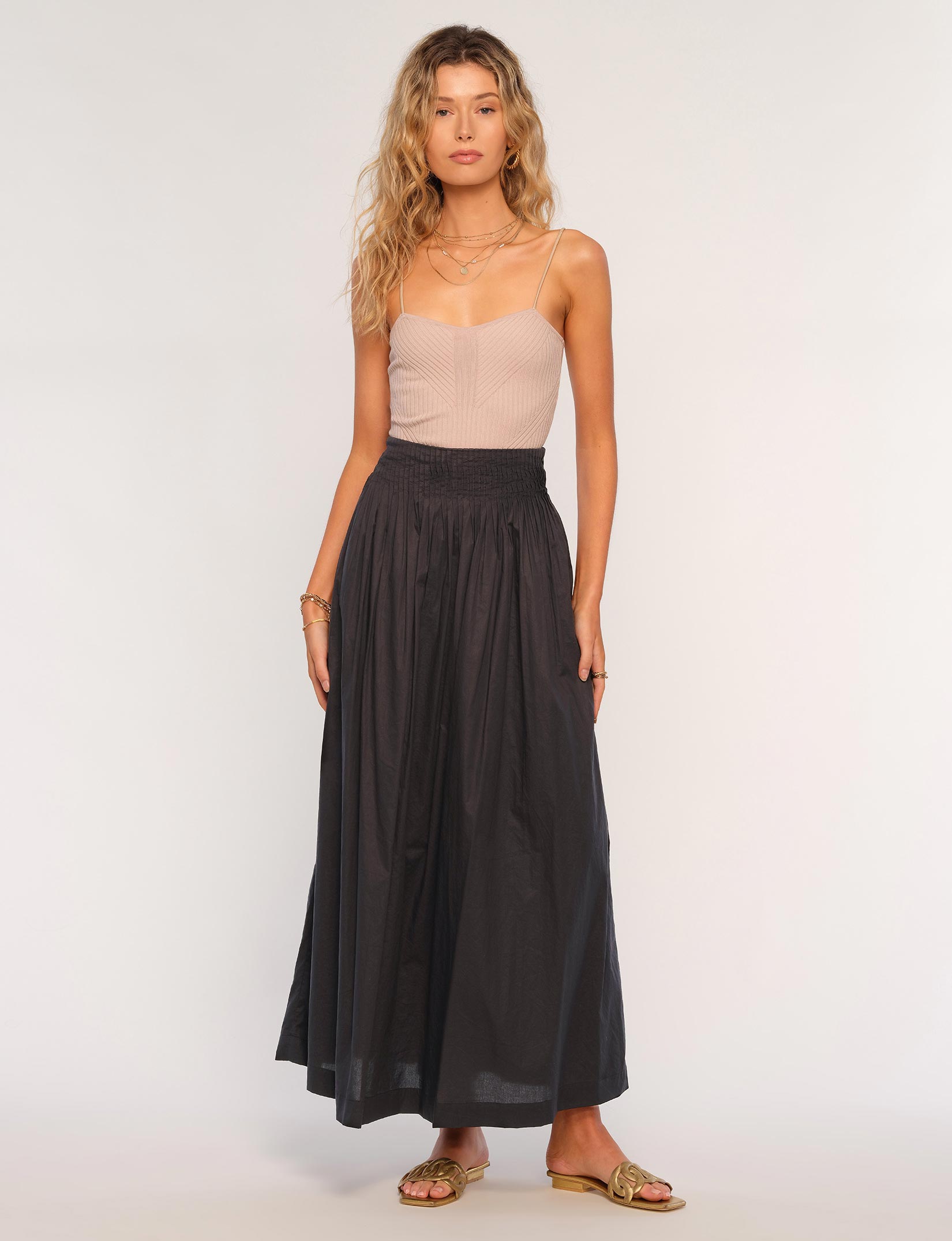 スカート UND RENEE VELOUR CUTWORK SKIRT Renee Skirt – Heartloom