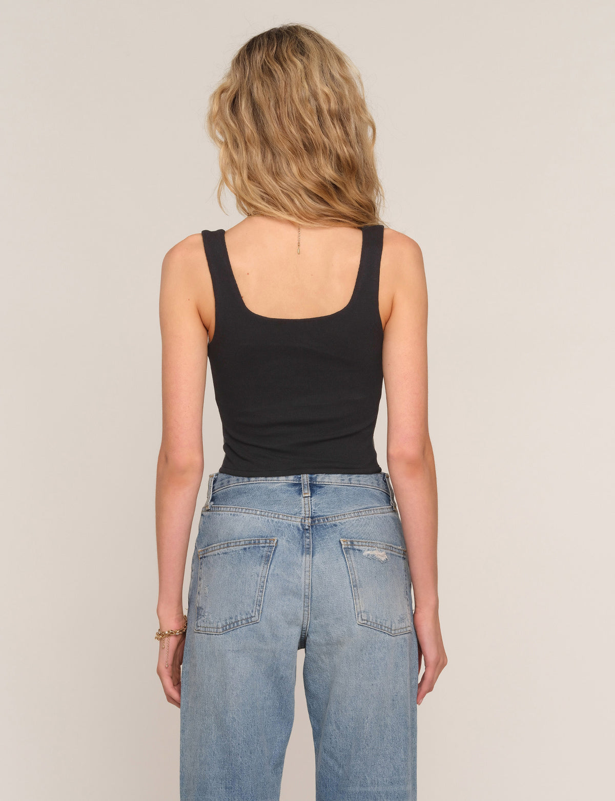 yuna top