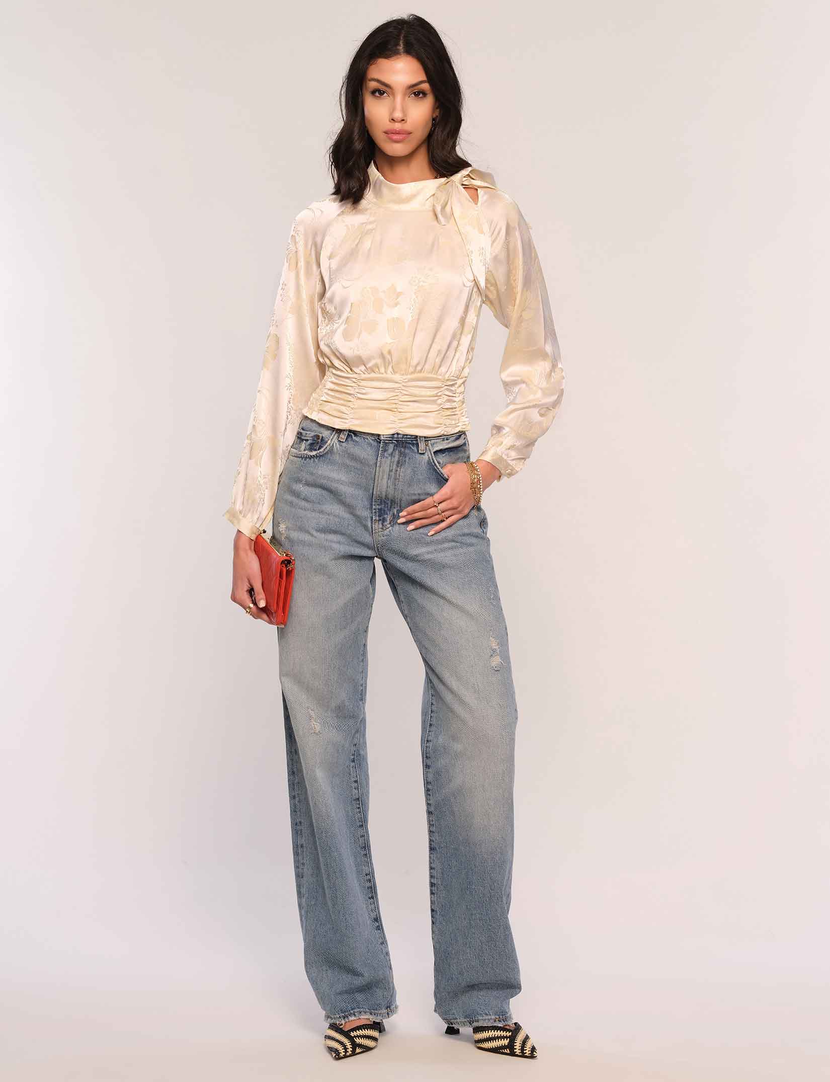 tasmina top