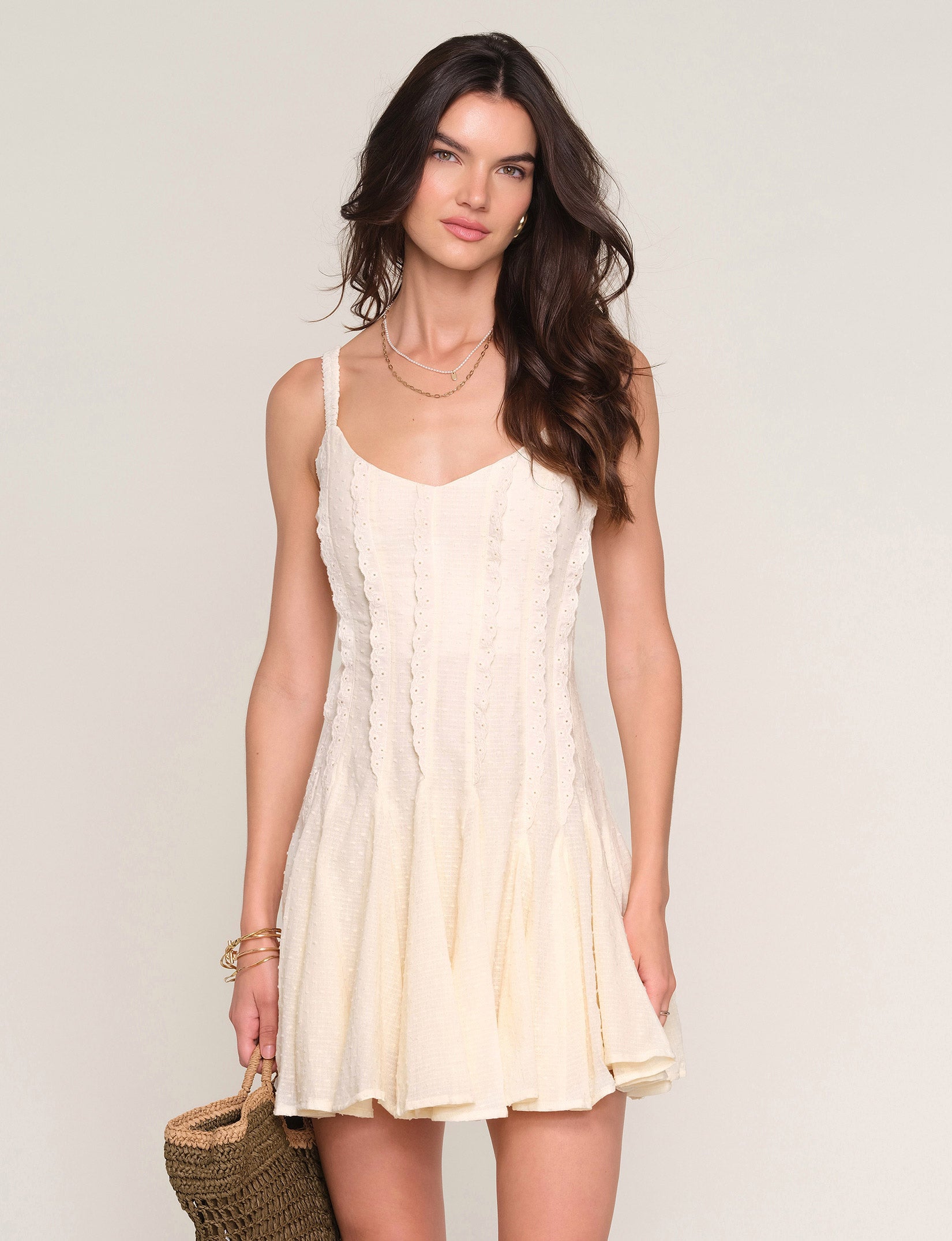 eula dress M / ivory eula dress M / ivory