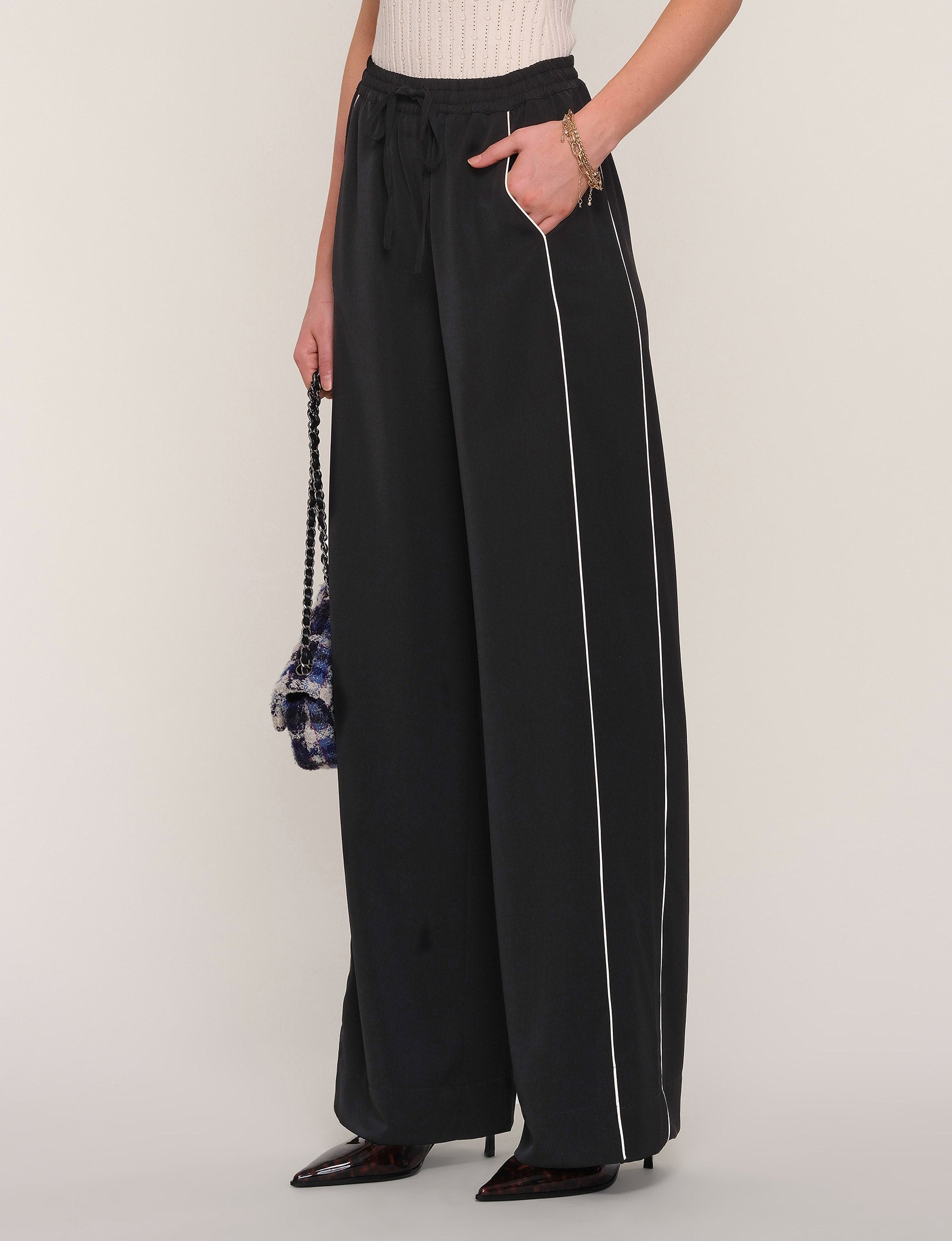 devine pant