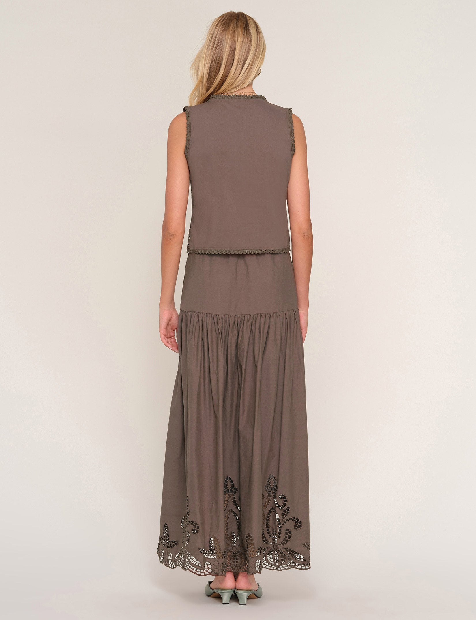 arly two piece