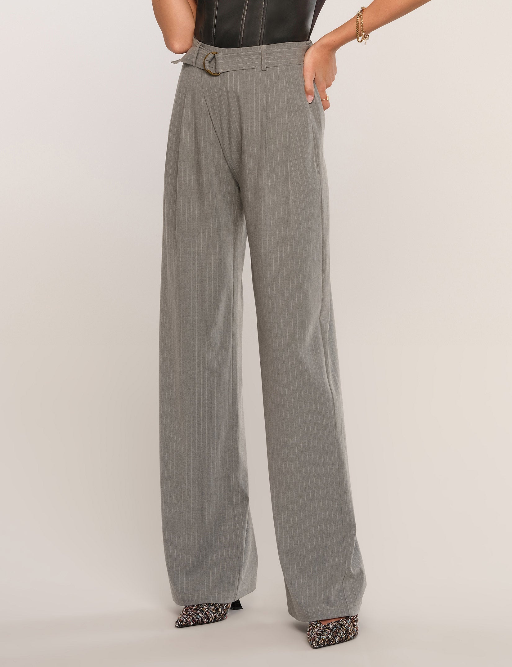Enya Pant
