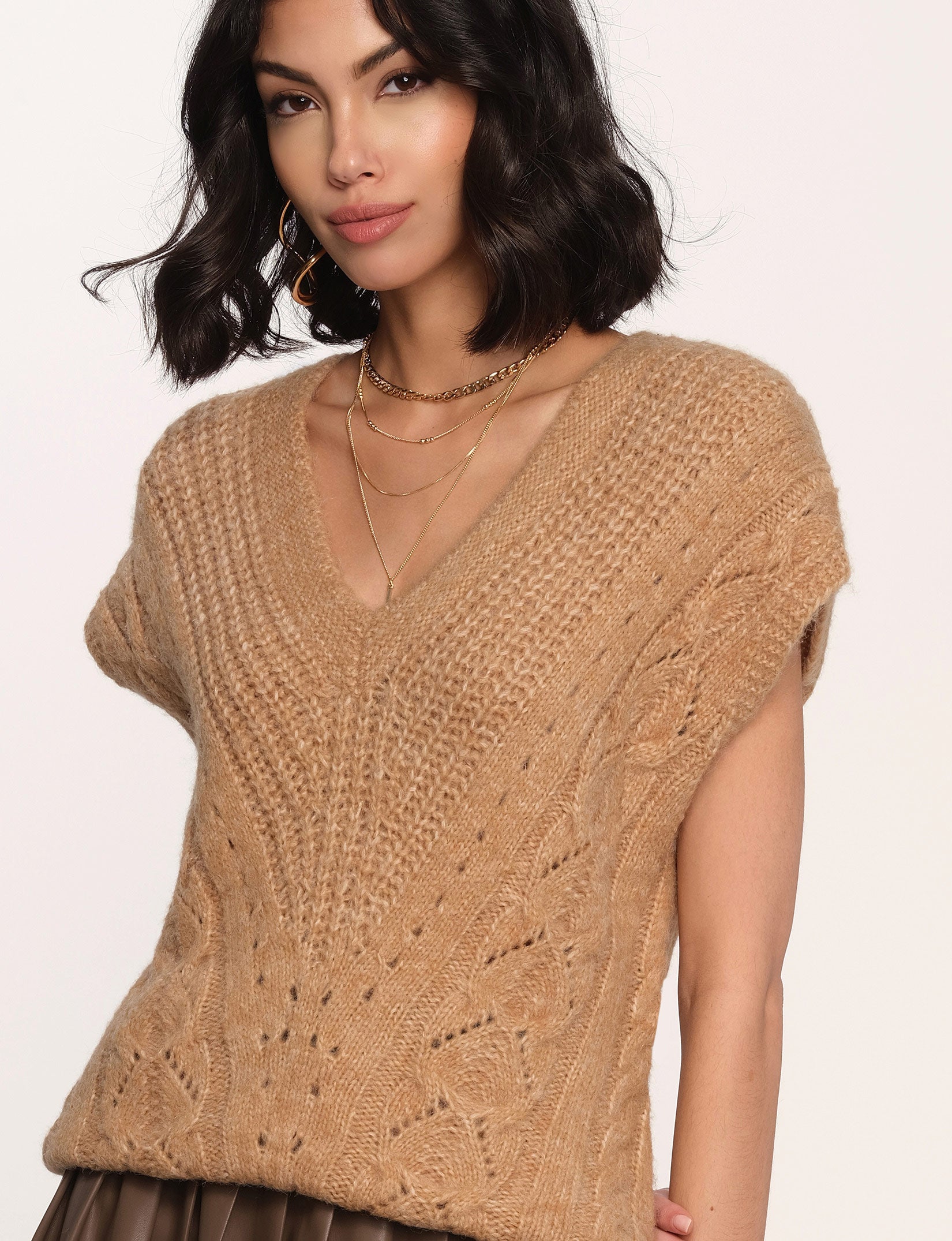 Ashtin Cardi Vest main image 0