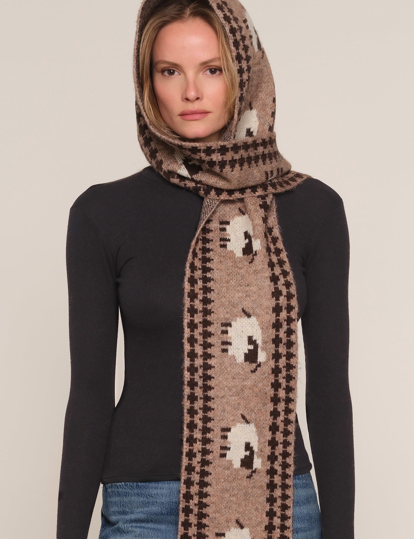 doria scarf