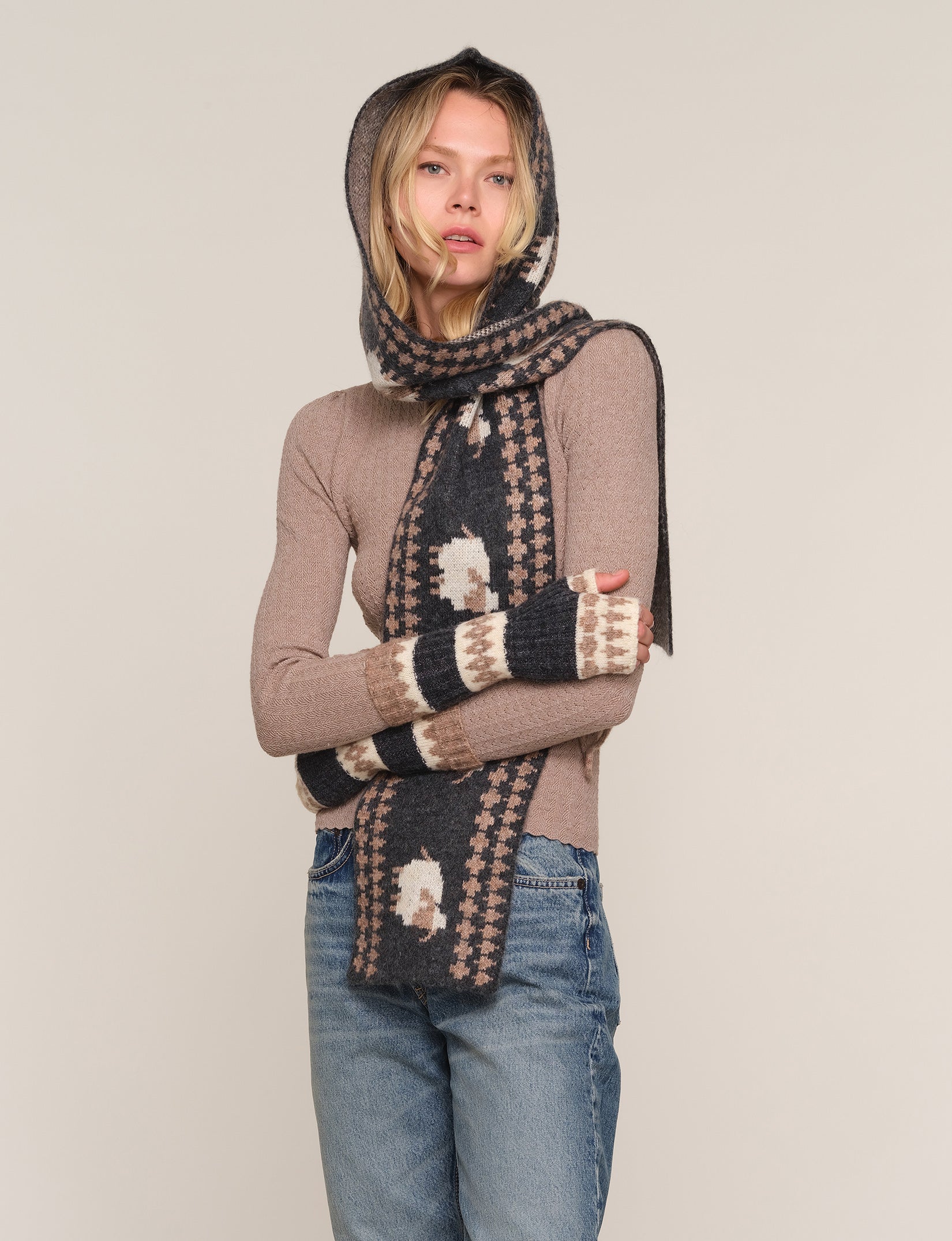 doria scarf