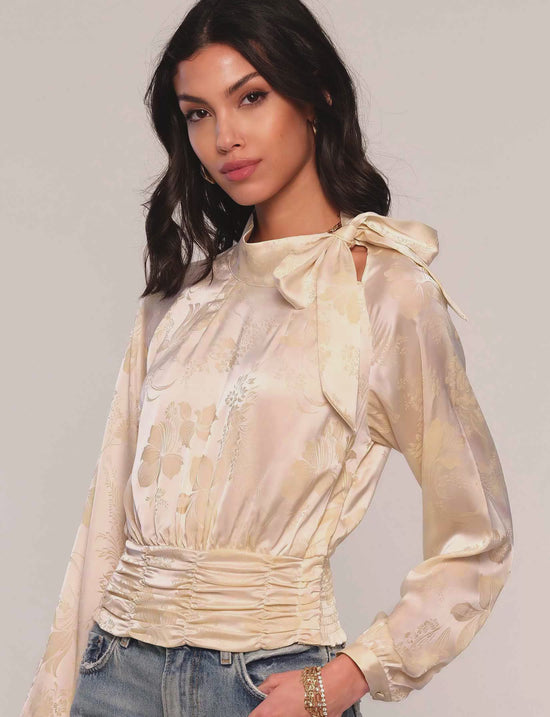 tasmina top