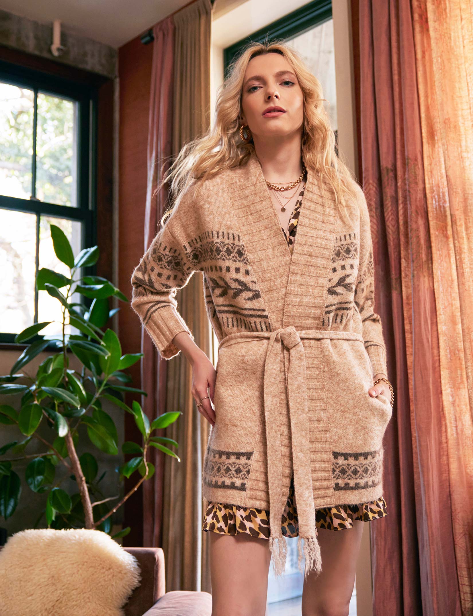 Brie Cardi