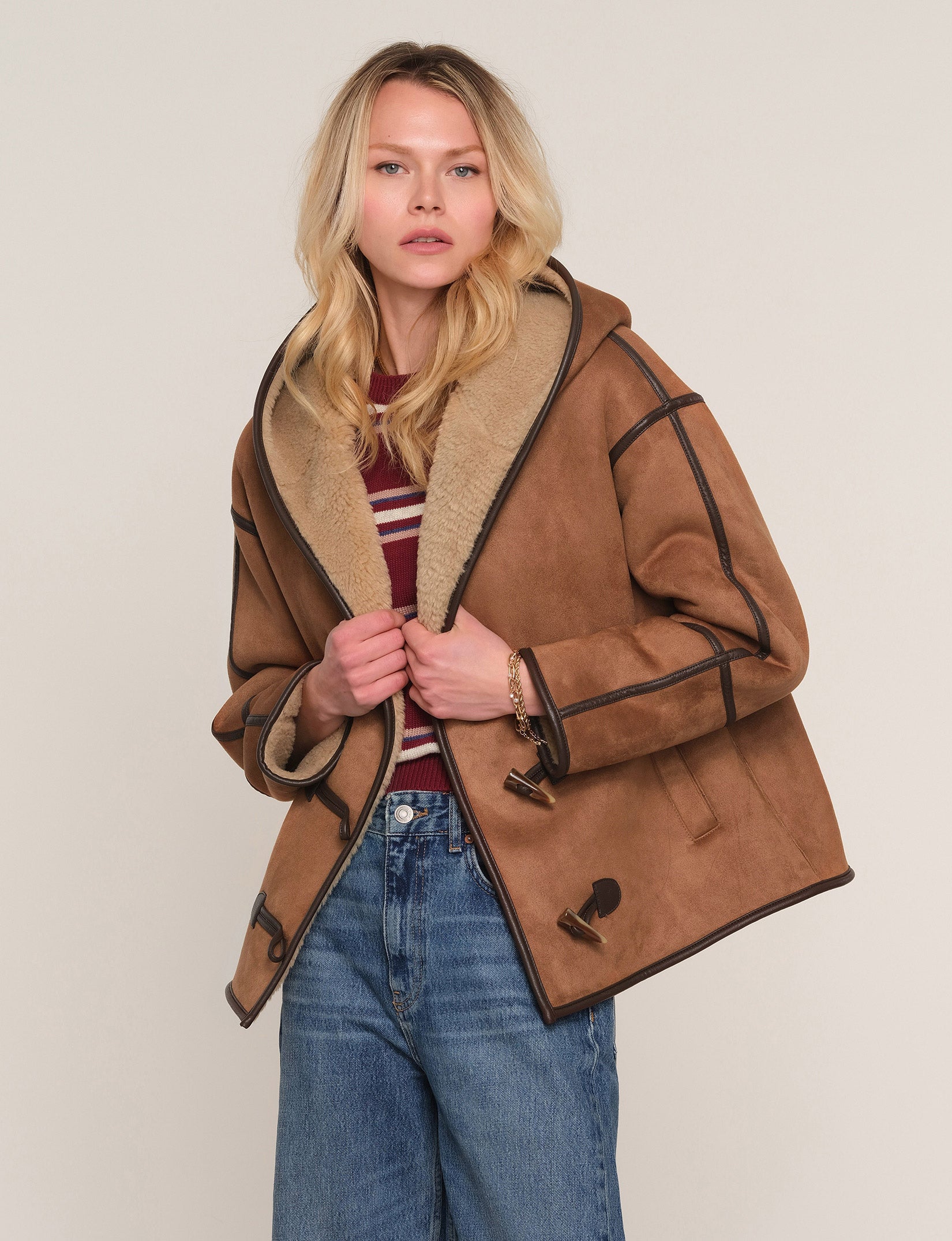 titania coat