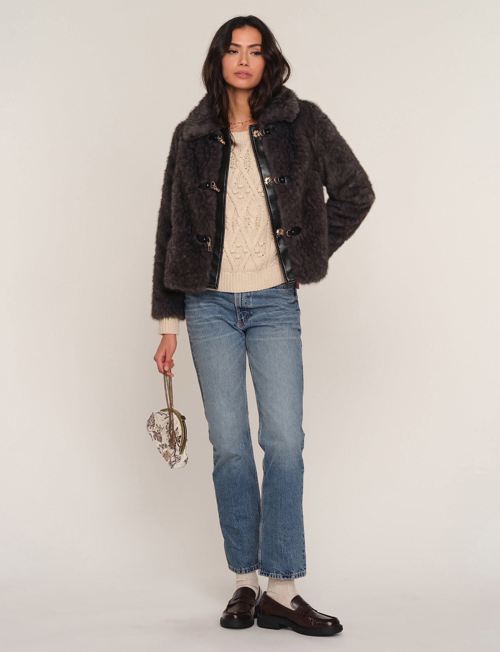 dela jacket