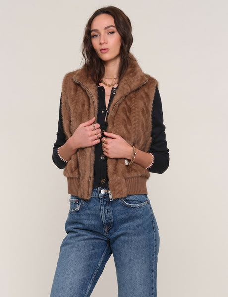 今期 Theory luxe Oak Shearling Liana Vest 今期 Theory luxe Oak Shearling Liana Vest