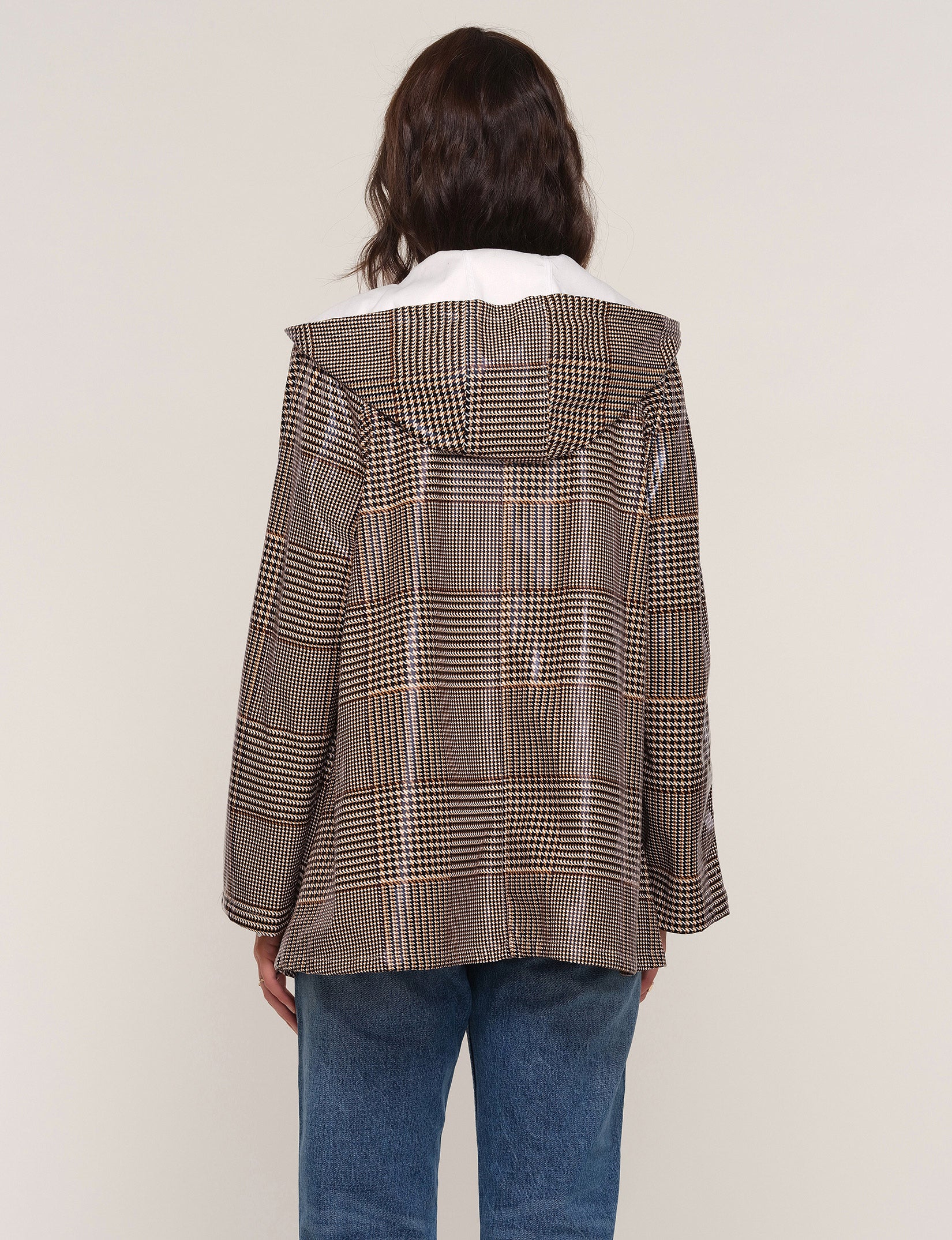 jesse raincoat – Heartloom