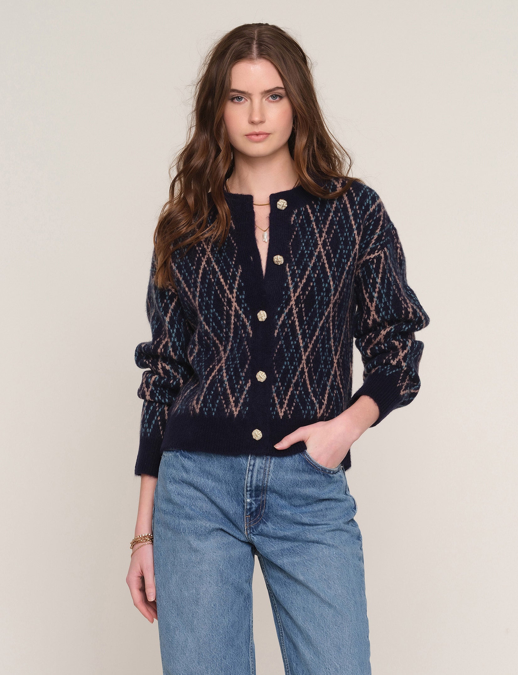 farah cardi