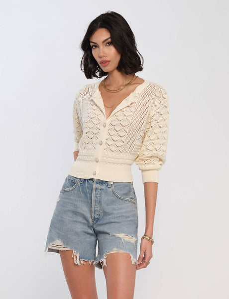 Heartloom_03352_244s83a_idola_