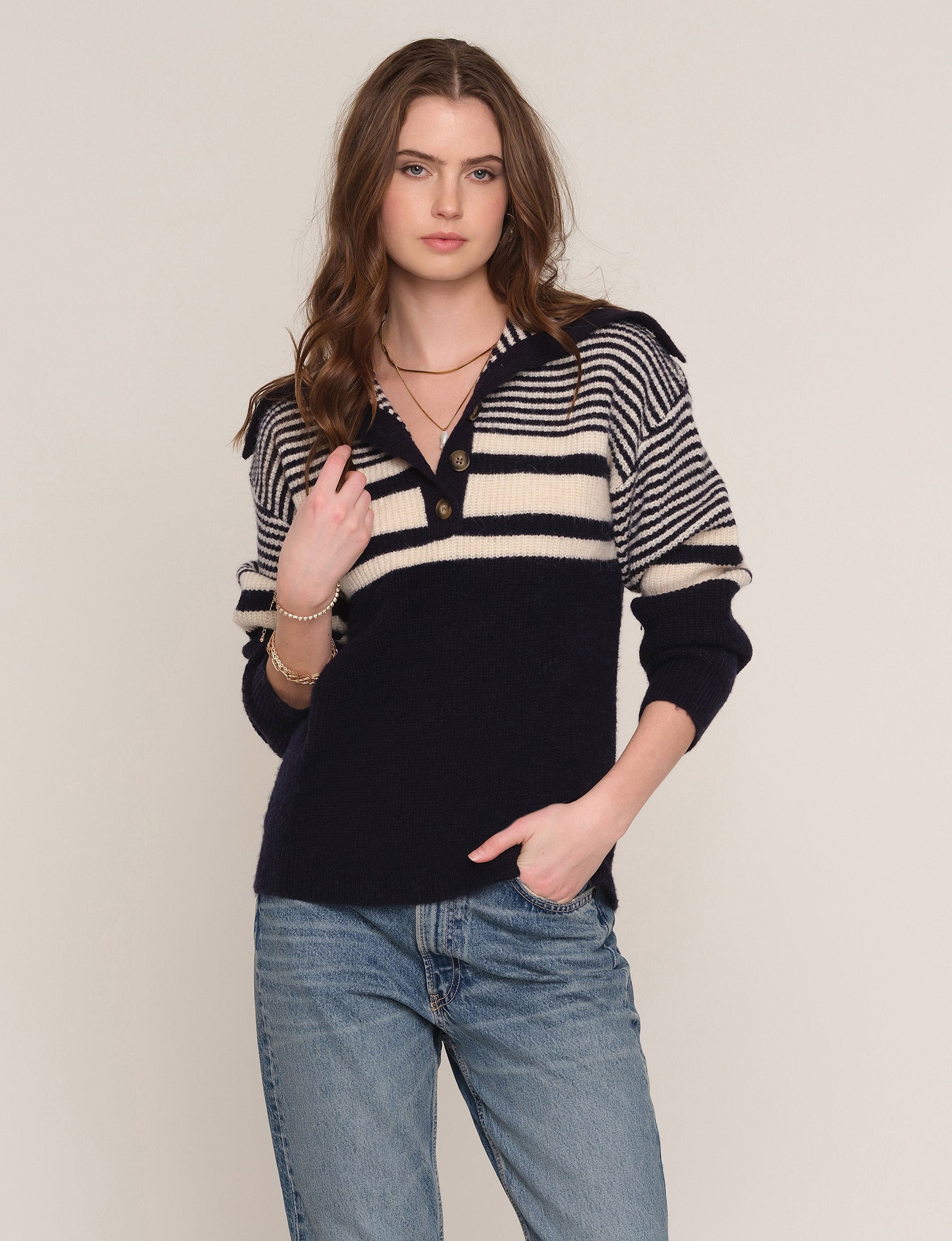 wanda sweater