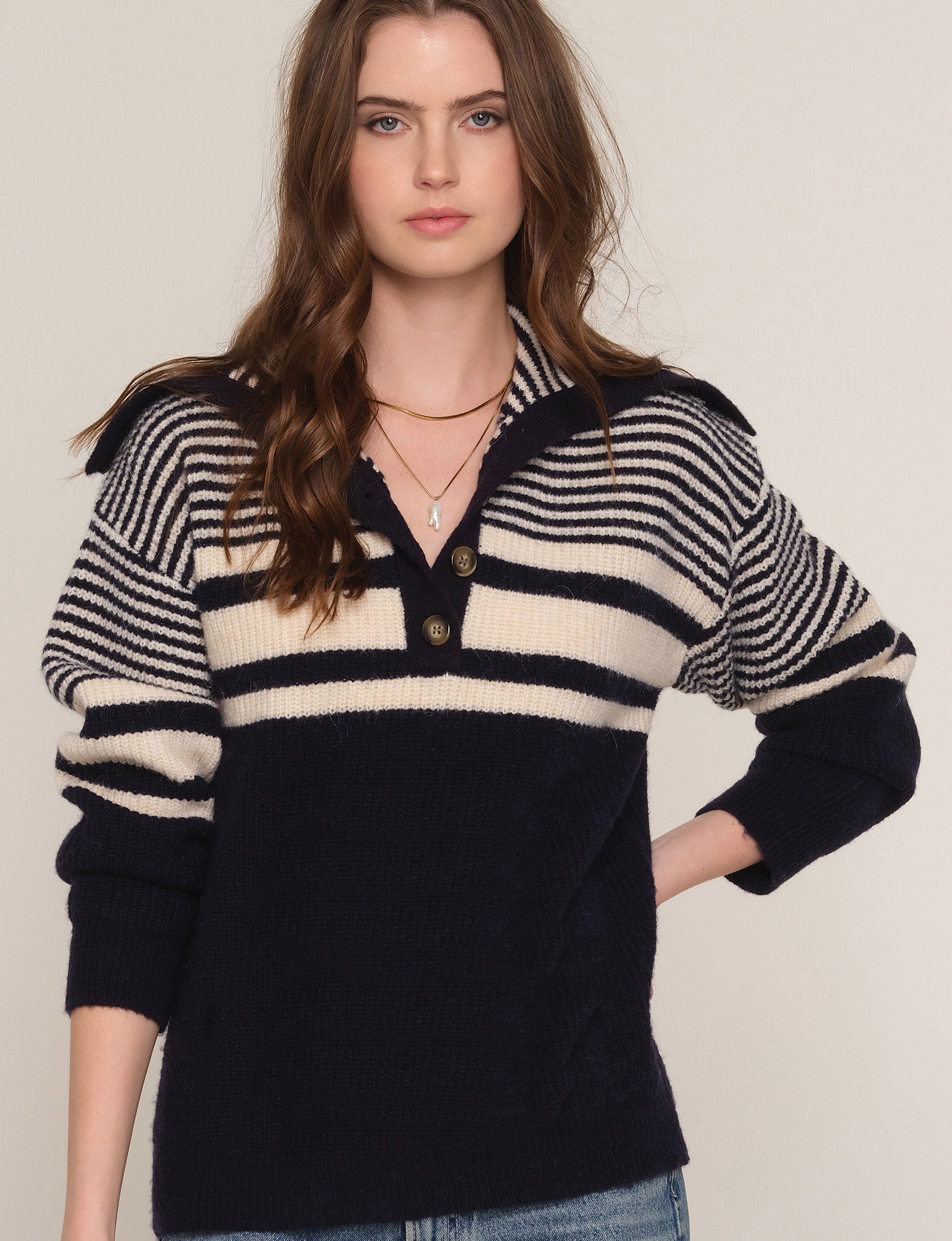 wanda sweater
