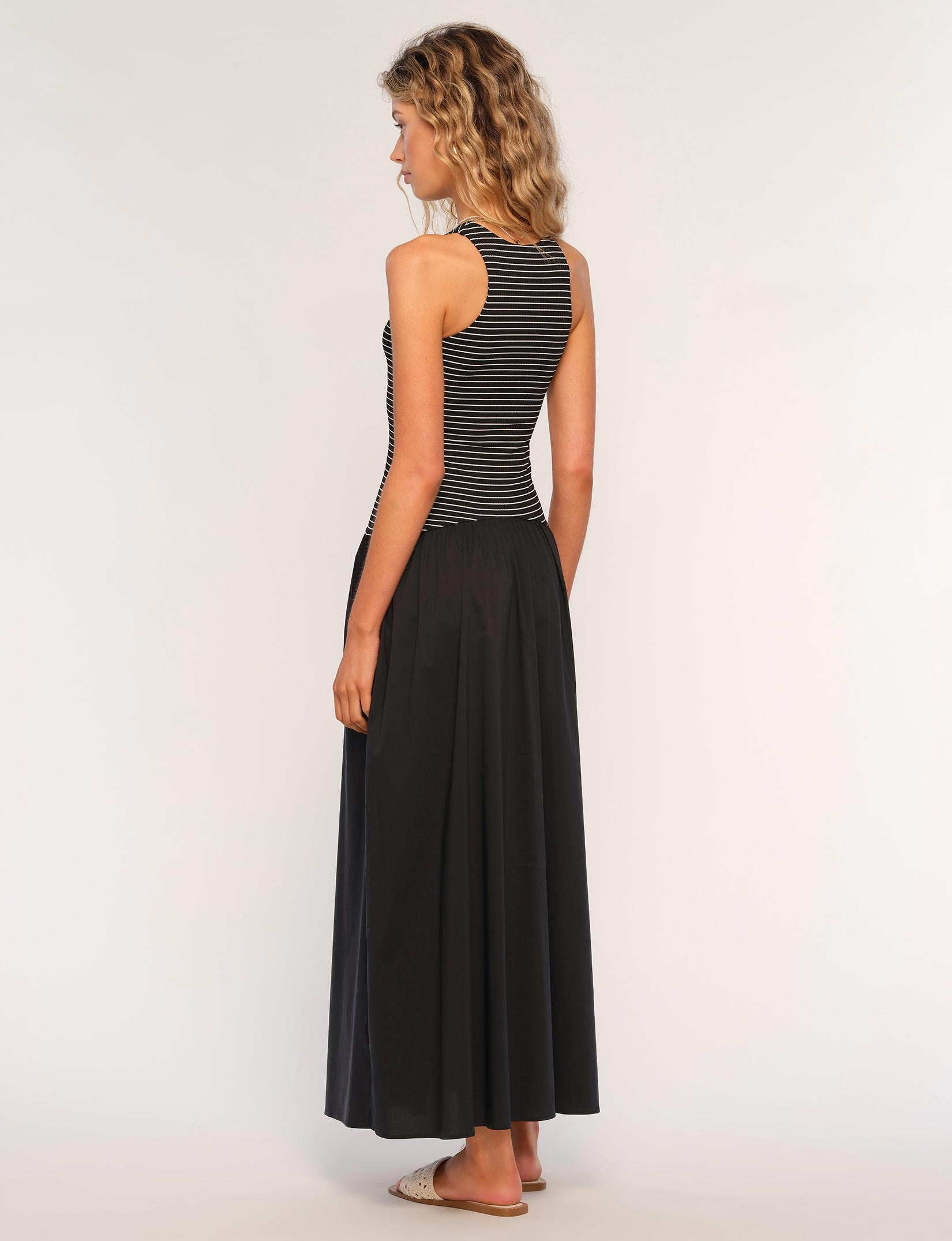 Malibu Dress M / Black Malibu Dress M / Black