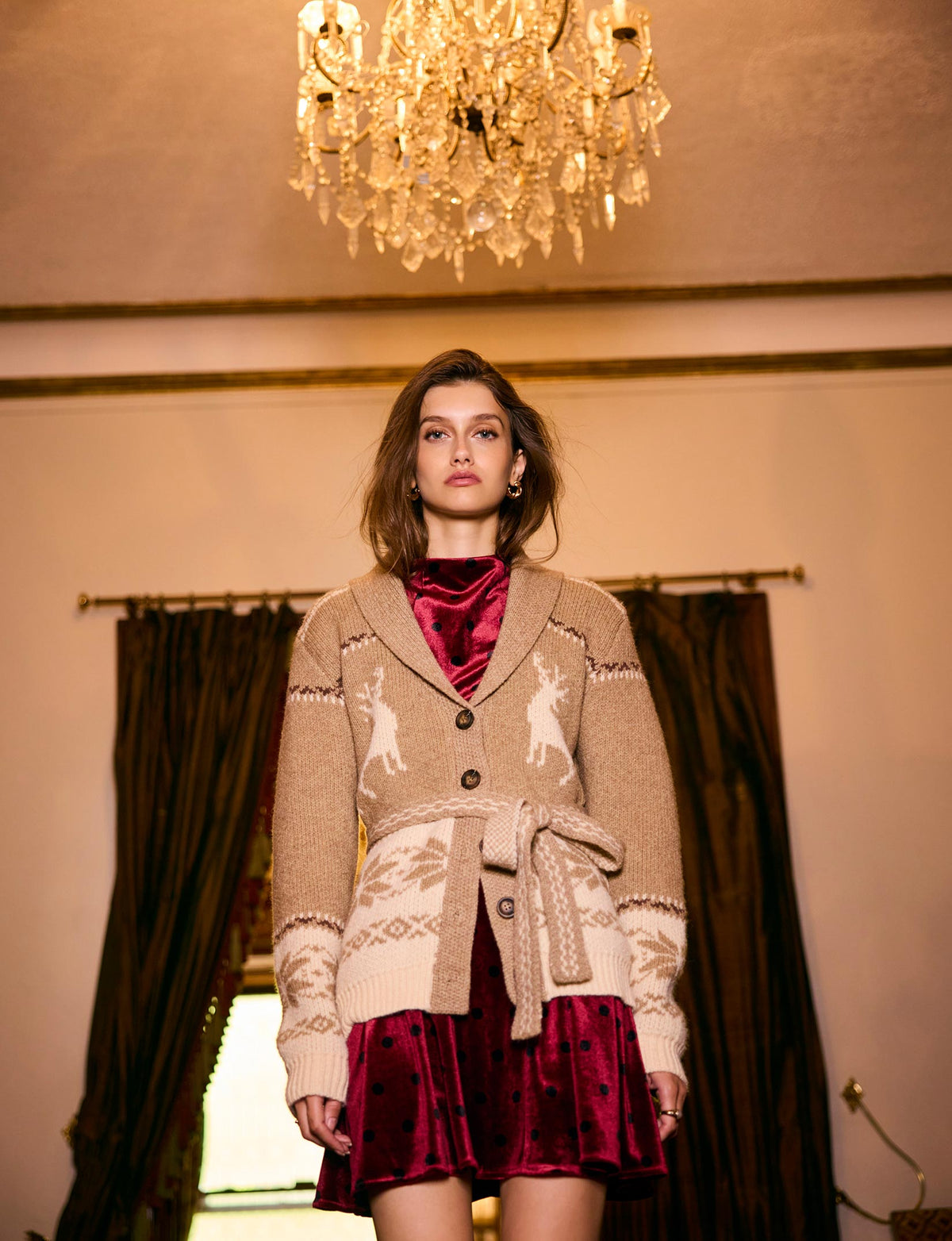 phoebe cardi