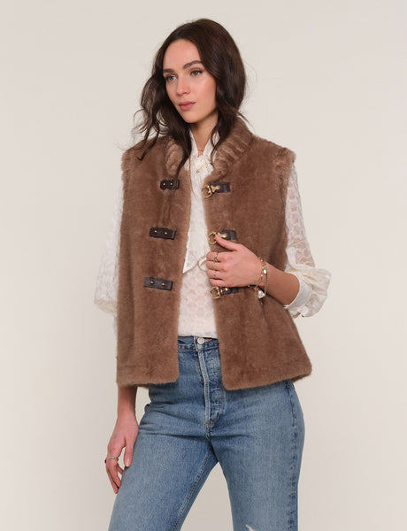 hosk vest – Heartloom