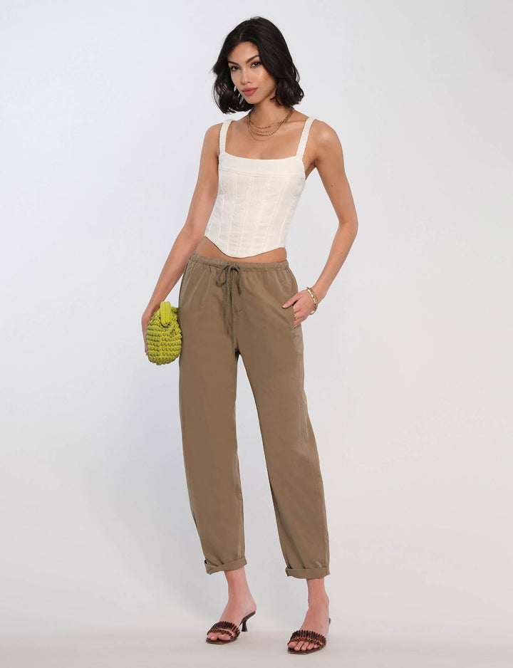 Nella Pant