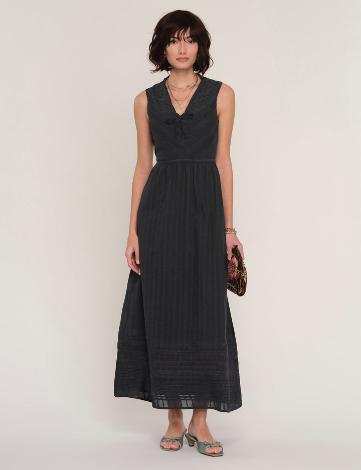 jolie dress