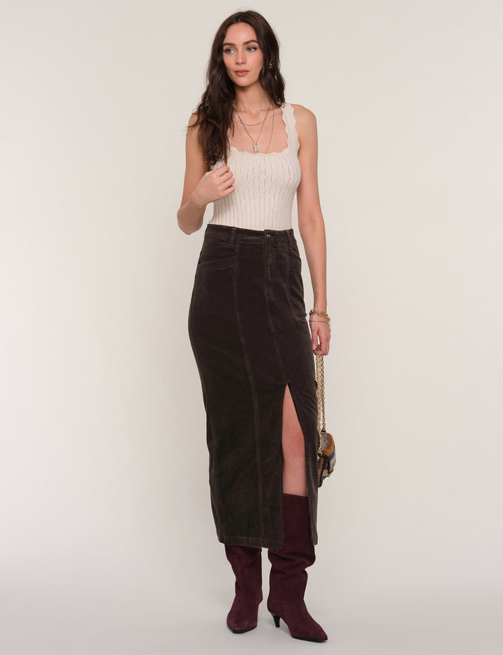 zanima skirt