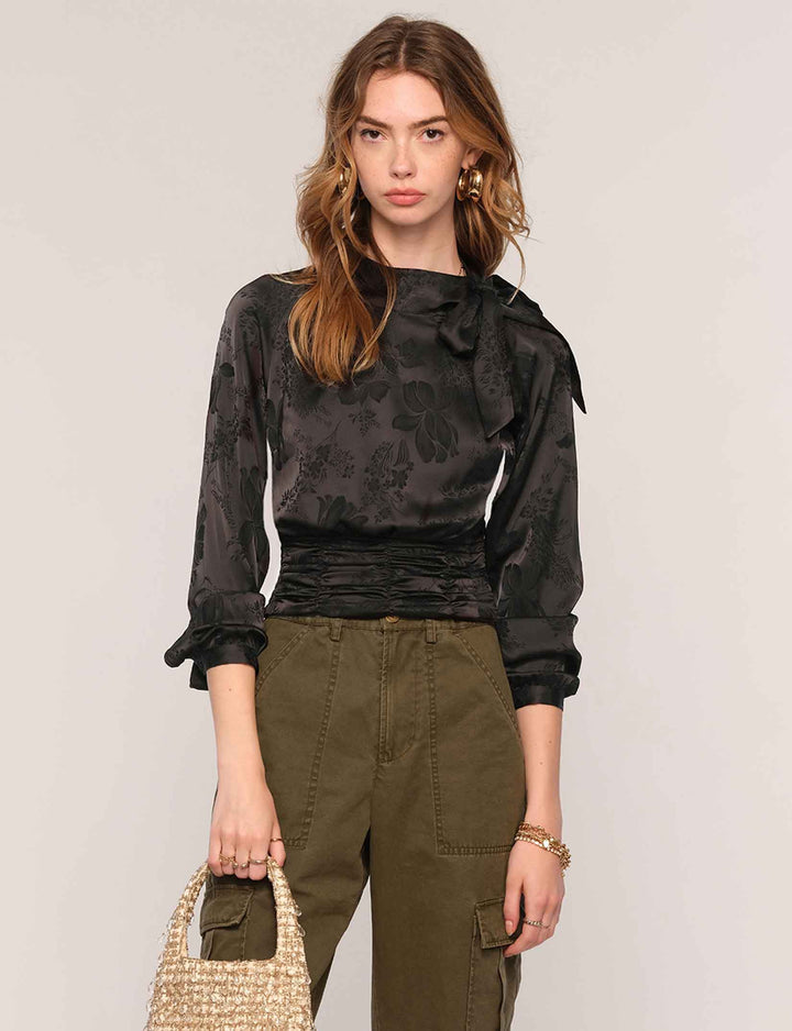 tasmina top