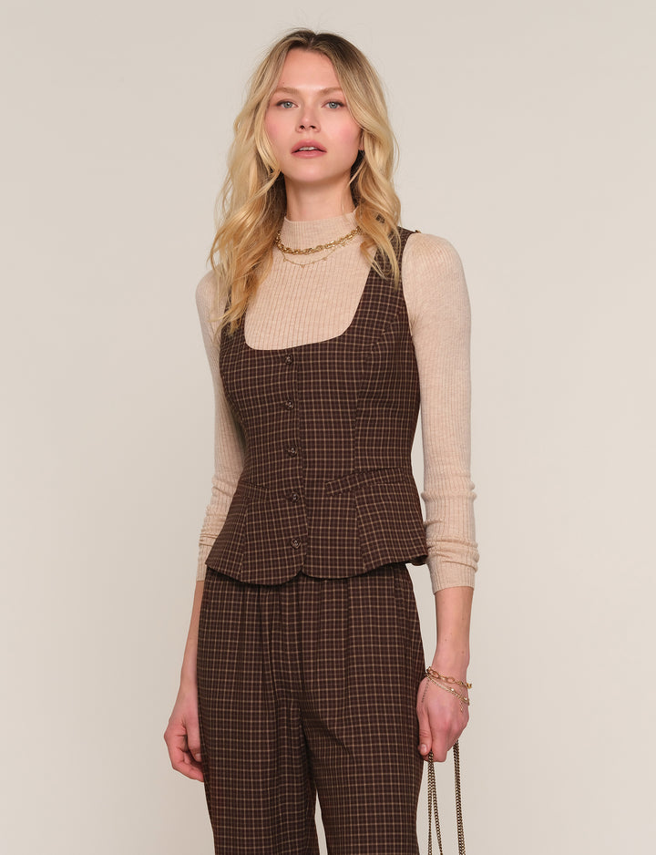 petal vest
