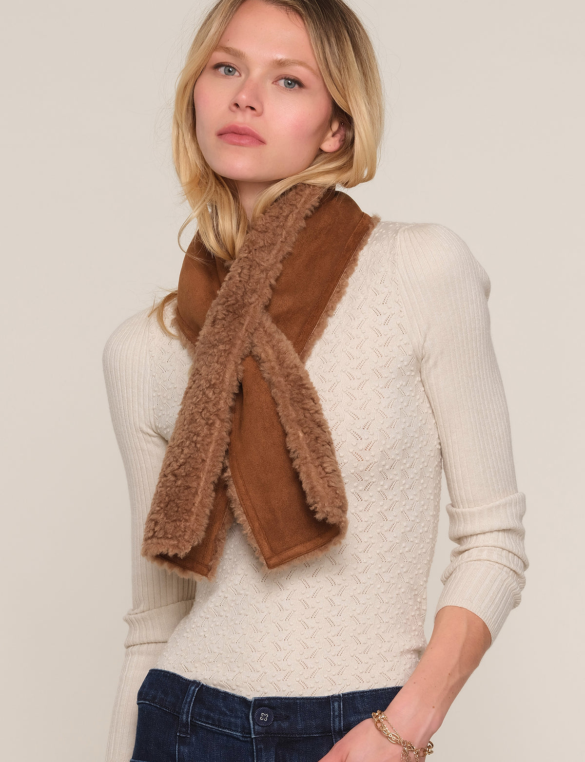 ashe scarf