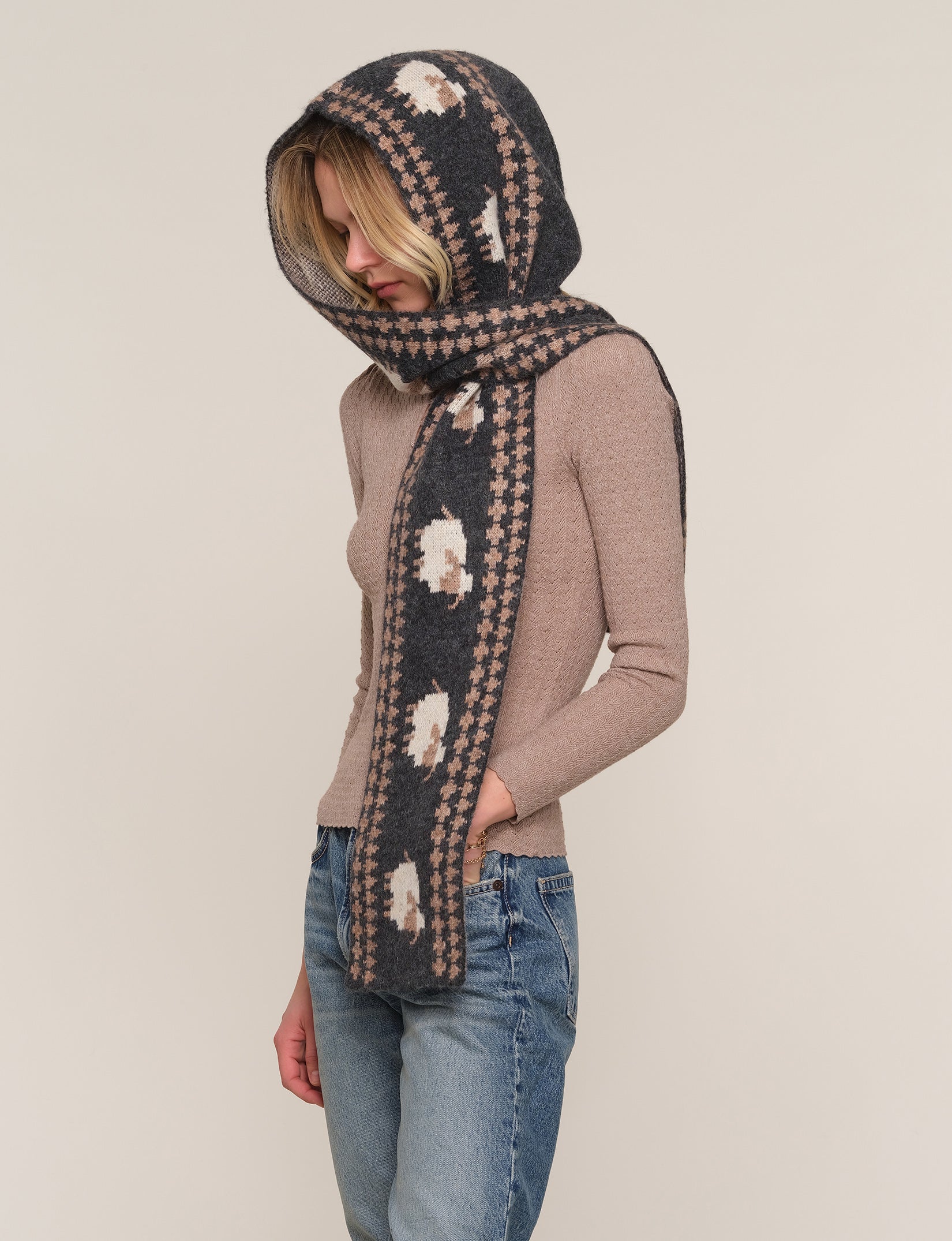 doria scarf
