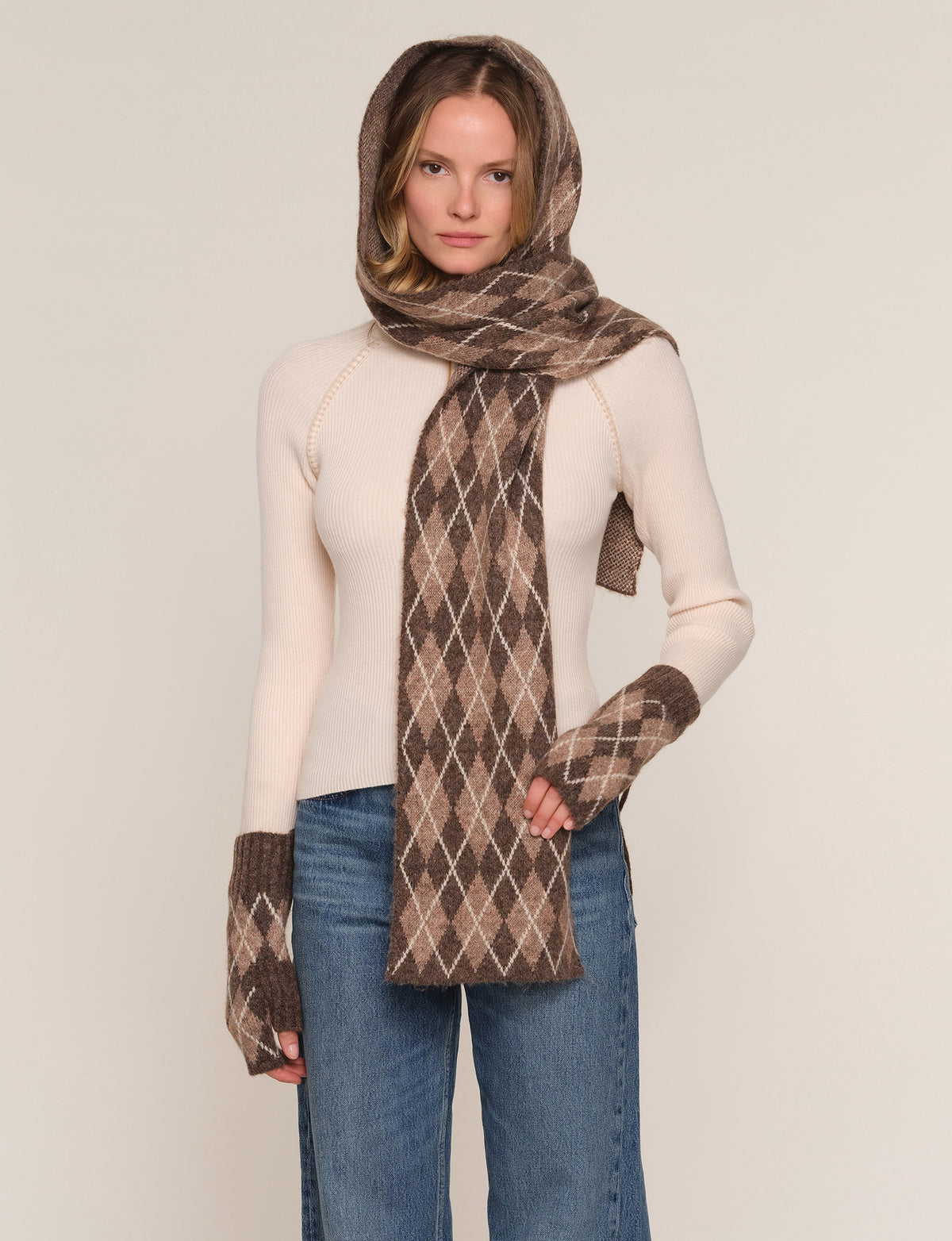 carina scarf