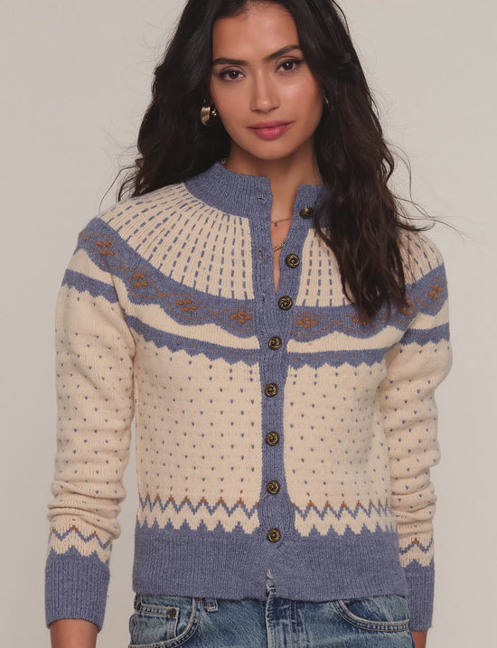 joya cardi