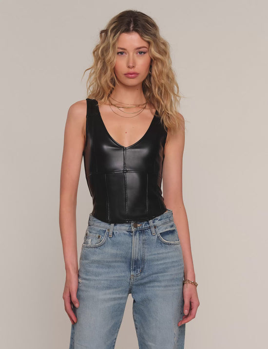 yuna top