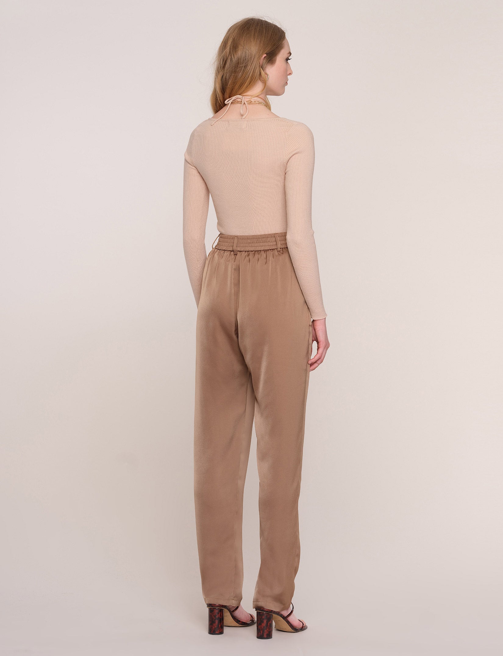 Gia Pant